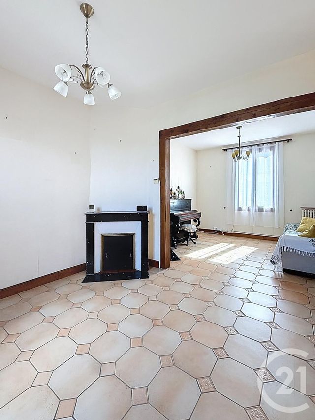 Maison &agrave; vendre - 2 pi&egrave;ces - 75,60 m2 - Compiegne - 60 - PICARDIE