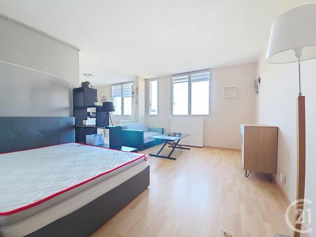 Appartement Studio &agrave; louer - 1 pi&egrave;ce - 32,84 m2 - Compiegne - 60 - PICARDIE