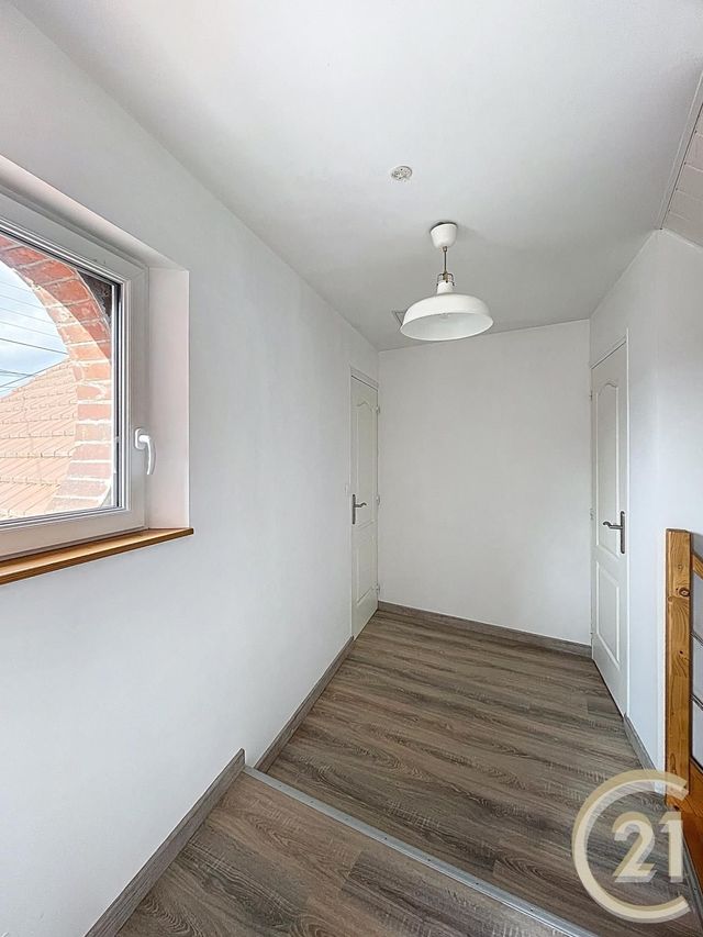 Maison &agrave; louer - 4 pi&egrave;ces - 95,11 m2 - Lacroix St Ouen - 60 - PICARDIE