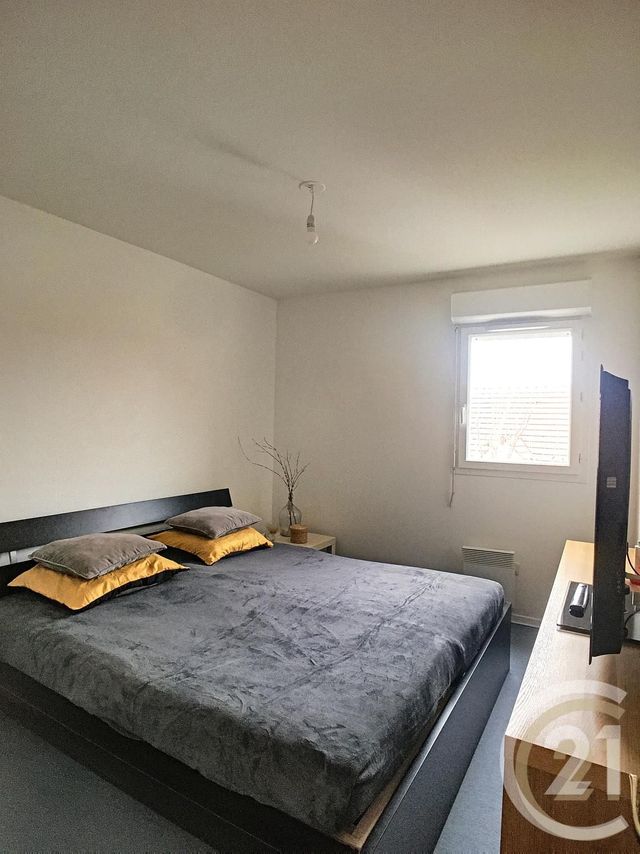 Appartement F2 &agrave; louer - 2 pi&egrave;ces - 50,54 m2 - Margny Les Compiegne - 60 - PICARDIE