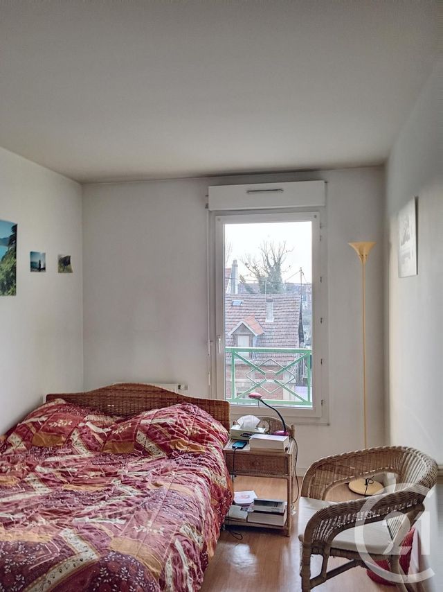 Appartement F2 &agrave; louer - 2 pi&egrave;ces - 53,54 m2 - Compiegne - 60 - PICARDIE