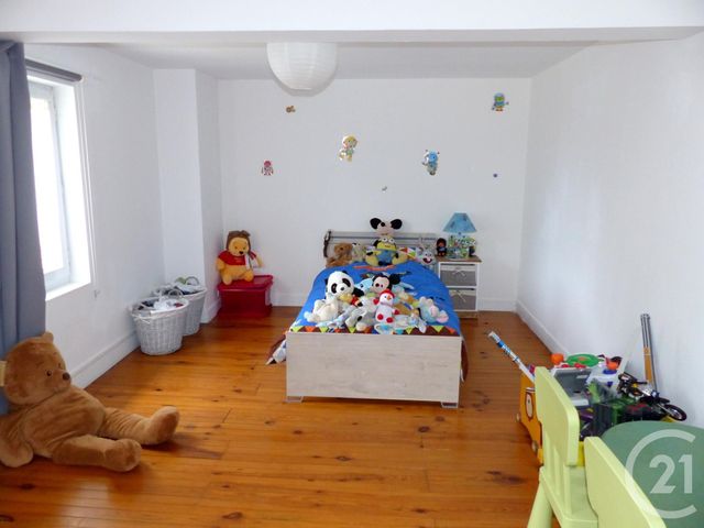 Appartement F3 &agrave; louer - 3 pi&egrave;ces - 75 m2 - Monchy Humieres - 60 - PICARDIE