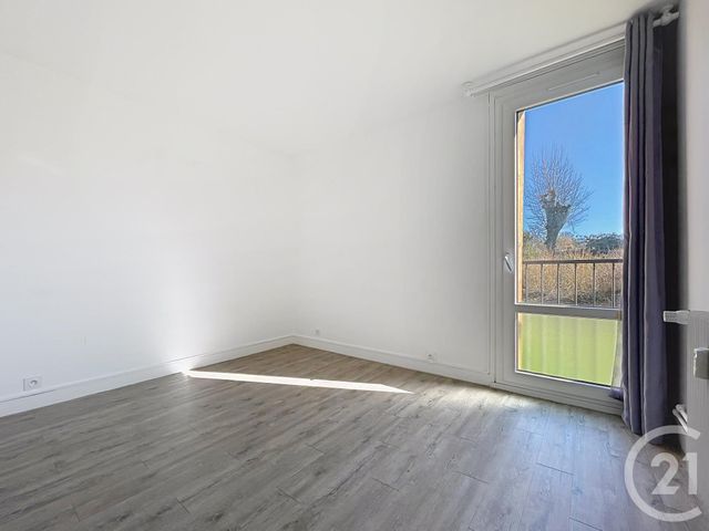 Appartement F3 &agrave; louer - 3 pi&egrave;ces - 58,33 m2 - Compiegne - 60 - PICARDIE