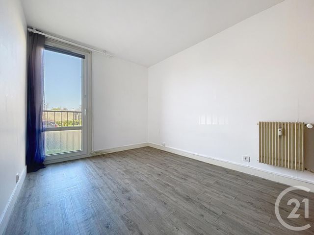 Appartement F3 &agrave; louer - 3 pi&egrave;ces - 58,33 m2 - Compiegne - 60 - PICARDIE