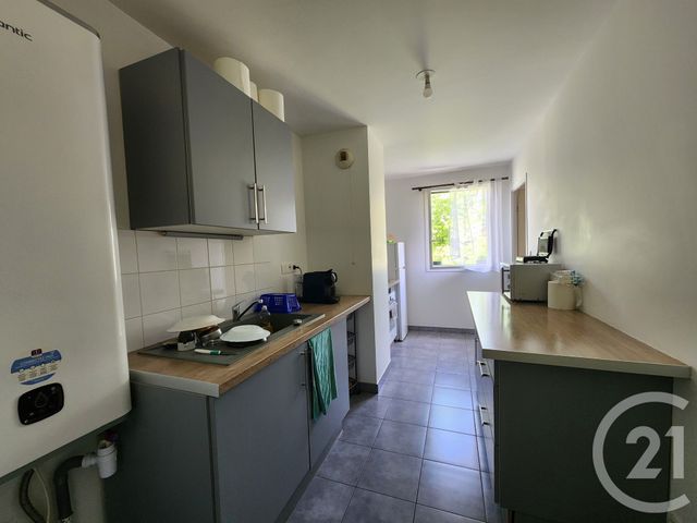 Appartement F3 &agrave; vendre - 3 pi&egrave;ces - 68,05 m2 - Compiegne - 60 - PICARDIE