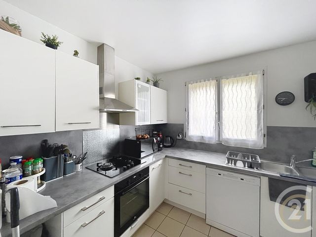 Maison &agrave; louer - 5 pi&egrave;ces - 105,99 m2 - Compiegne - 60 - PICARDIE
