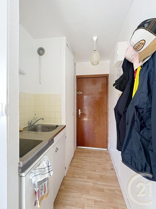 Appartement Studio &agrave; louer - 1 pi&egrave;ce - 17,62 m2 - Compiegne - 60 - PICARDIE