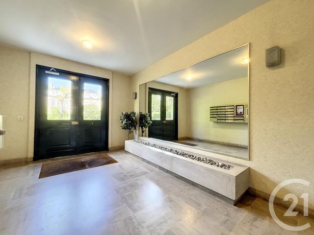 Appartement F3 &agrave; vendre - 3 pi&egrave;ces - 72,15 m2 - Compiegne - 60 - PICARDIE