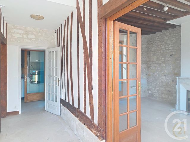 Maison &agrave; louer - 8 pi&egrave;ces - 156 m2 - Compiegne - 60 - PICARDIE