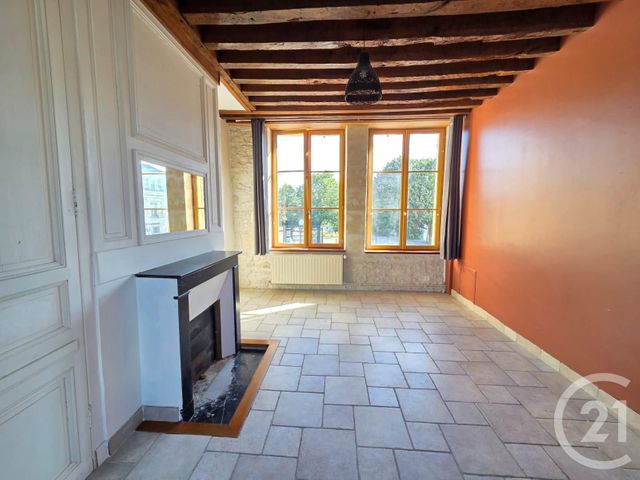 Maison &agrave; louer - 8 pi&egrave;ces - 156 m2 - Compiegne - 60 - PICARDIE