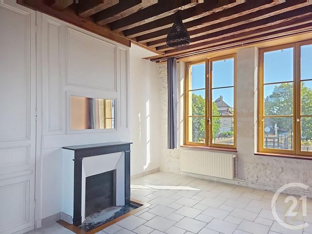 Maison &agrave; louer - 8 pi&egrave;ces - 156 m2 - Compiegne - 60 - PICARDIE