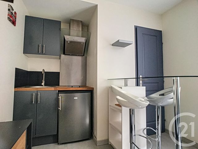 Appartement Studio &agrave; louer - 1 pi&egrave;ce - 14,79 m2 - Compiegne - 60 - PICARDIE