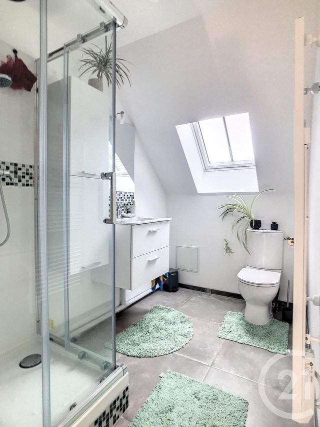 Maison &agrave; louer - 4 pi&egrave;ces - 96,40 m2 - Verberie - 60 - PICARDIE