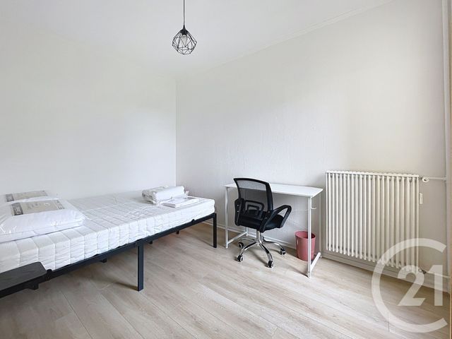 Appartement Chambre &agrave; louer - 1 pi&egrave;ce - 9,08 m2 - Compiegne - 60 - PICARDIE