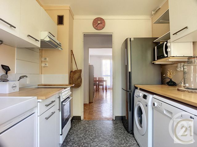 Appartement Chambre &agrave; louer - 4 pi&egrave;ces - 13,62 m2 - Compiegne - 60 - PICARDIE