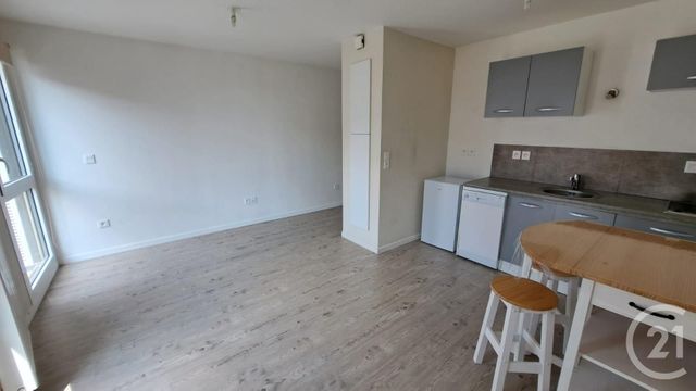 Appartement Studio &agrave; louer - 1 pi&egrave;ce - 25,71 m2 - Margny Les Compiegne - 60 - PICARDIE