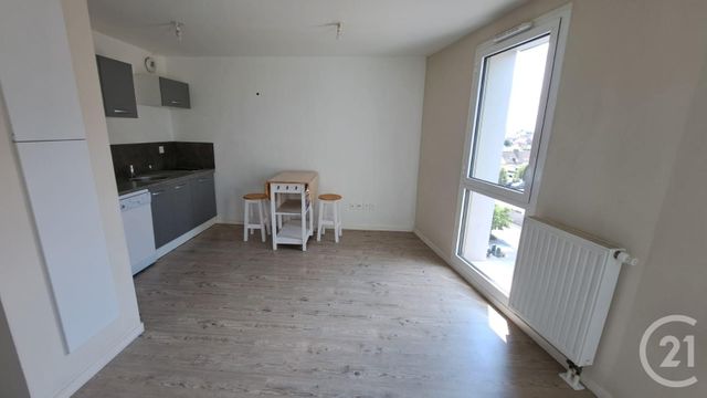 Appartement Studio &agrave; louer - 1 pi&egrave;ce - 25,71 m2 - Margny Les Compiegne - 60 - PICARDIE