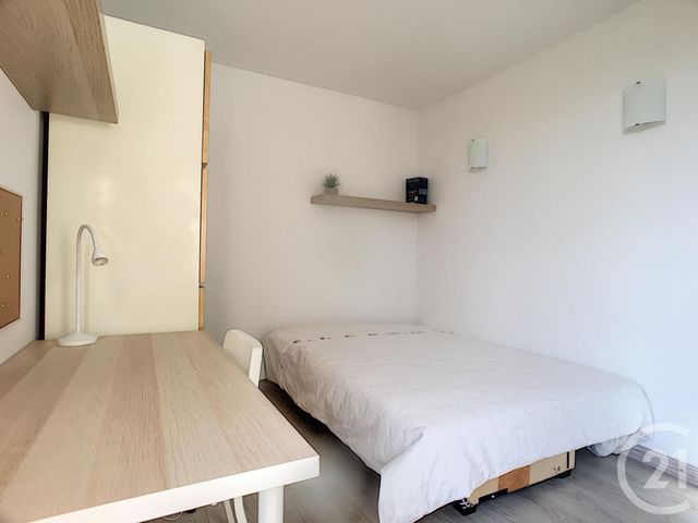 Appartement Chambre &agrave; louer - 1 pi&egrave;ce - 9,21 m2 - Compiegne - 60 - PICARDIE