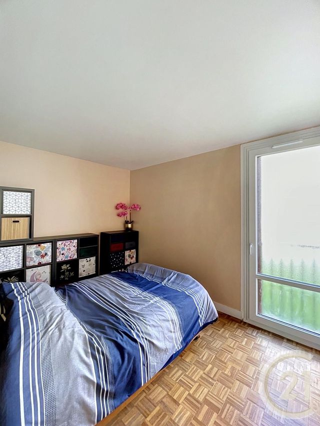 Appartement Chambre &agrave; louer - 1 pi&egrave;ce - 9,85 m2 - Compiegne - 60 - PICARDIE