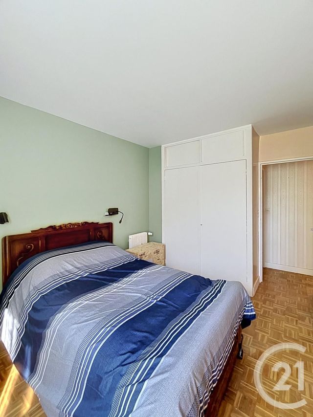 Appartement Chambre &agrave; louer - 1 pi&egrave;ce - 9,85 m2 - Compiegne - 60 - PICARDIE