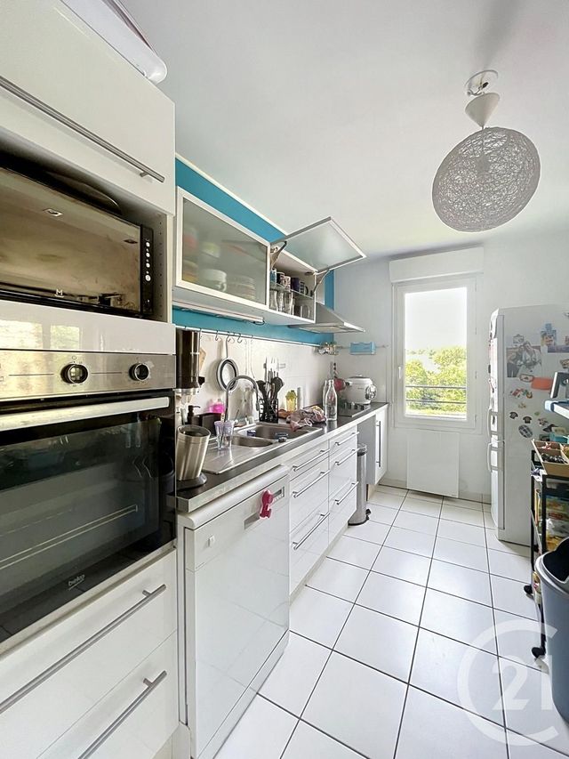 Appartement F4 &agrave; vendre - 4 pi&egrave;ces - 78,42 m2 - Margny Les Compiegne - 60 - PICARDIE