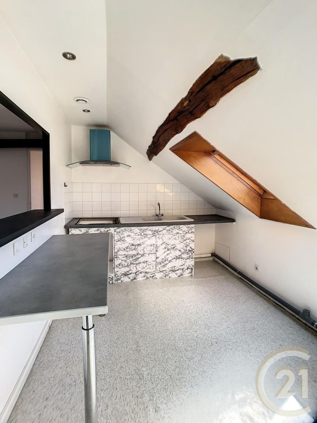 Appartement F2 &agrave; louer - 2 pi&egrave;ces - 44,94 m2 - Lacroix St Ouen - 60 - PICARDIE