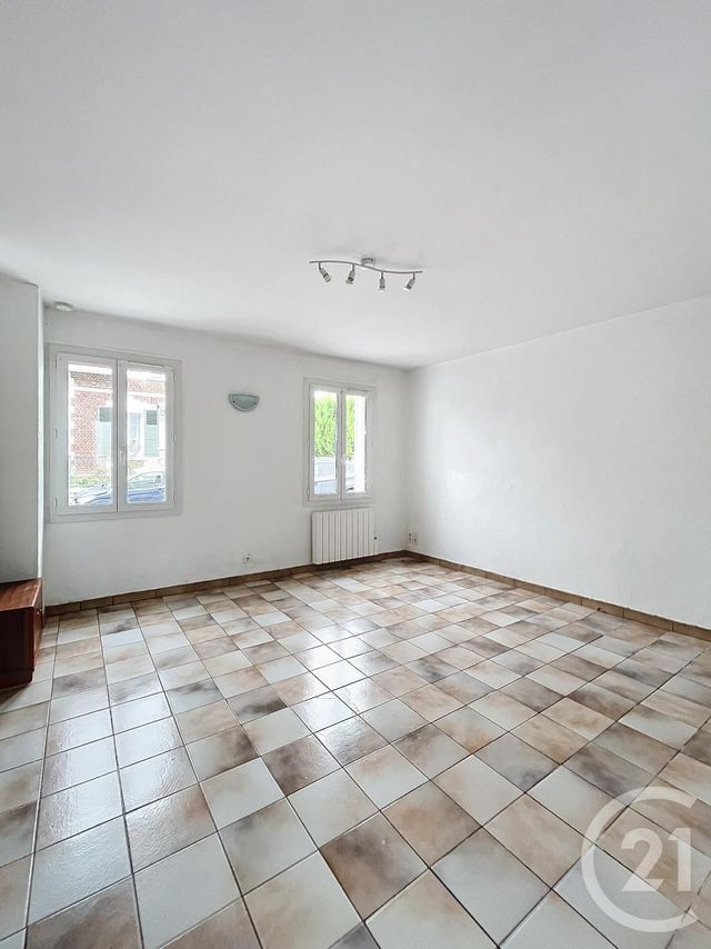 Appartement F3 &agrave; louer - 3 pi&egrave;ces - 49,67 m2 - Verberie - 60 - PICARDIE