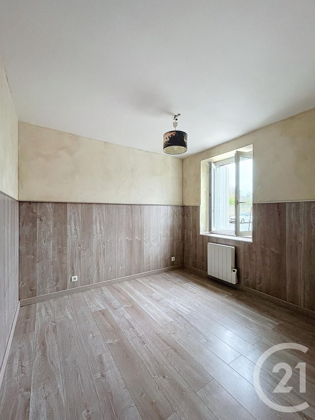 Appartement F3 &agrave; louer - 3 pi&egrave;ces - 49,67 m2 - Verberie - 60 - PICARDIE