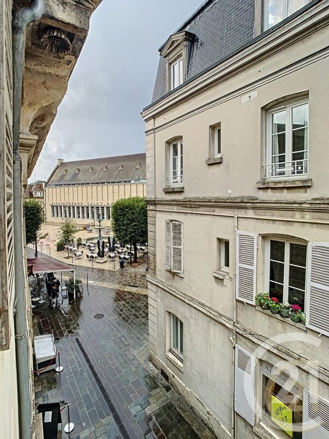 Appartement F1 &agrave; louer - 1 pi&egrave;ce - 29,59 m2 - Compiegne - 60 - PICARDIE