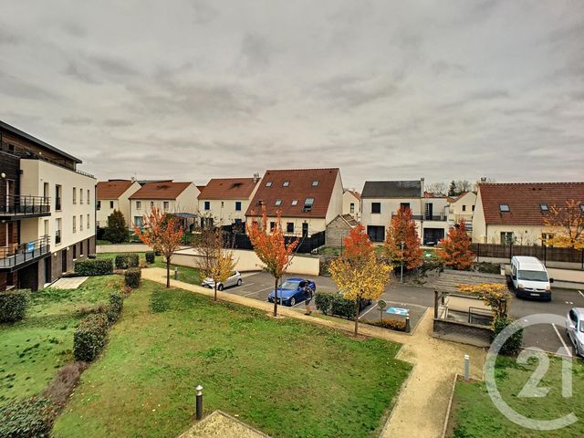 Appartement F3 &agrave; louer - 3 pi&egrave;ces - 67,21 m2 - Compiegne - 60 - PICARDIE
