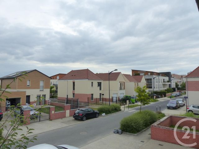 Maison &agrave; louer - 5 pi&egrave;ces - 82,63 m2 - Compiegne - 60 - PICARDIE
