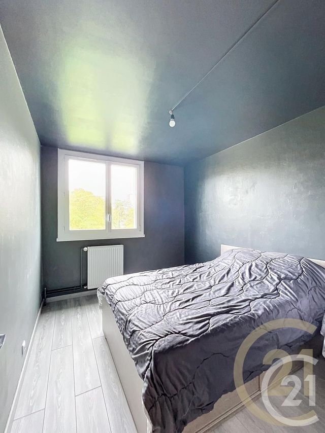 Appartement F2 &agrave; louer - 2 pi&egrave;ces - 49 m2 - Compiegne - 60 - PICARDIE