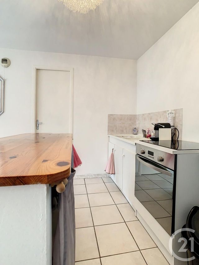 Appartement F2 &agrave; louer - 2 pi&egrave;ces - 43,52 m2 - Monchy Humieres - 60 - PICARDIE