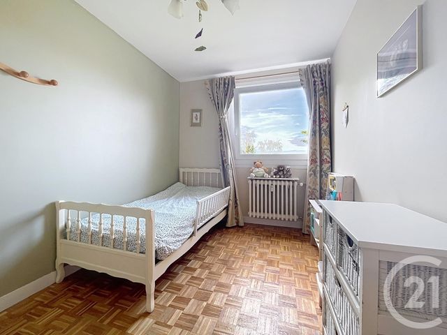 Appartement F4 &agrave; vendre - 4 pi&egrave;ces - 71,10 m2 - Compiegne - 60 - PICARDIE