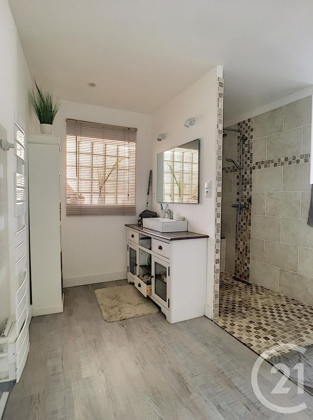 Appartement F2 &agrave; louer - 2 pi&egrave;ces - 72 m2 - Bethisy St Pierre - 60 - PICARDIE