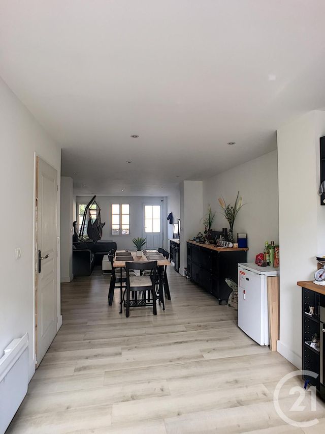 Appartement F2 &agrave; louer - 2 pi&egrave;ces - 72 m2 - Bethisy St Pierre - 60 - PICARDIE