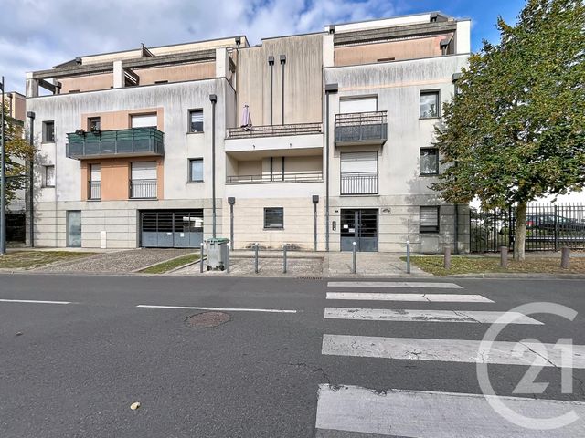 Appartement F3 &agrave; vendre - 3 pi&egrave;ces - 65 m2 - Compiegne - 60 - PICARDIE