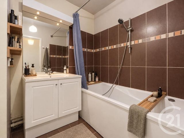 Appartement F3 &agrave; vendre - 3 pi&egrave;ces - 65 m2 - Compiegne - 60 - PICARDIE