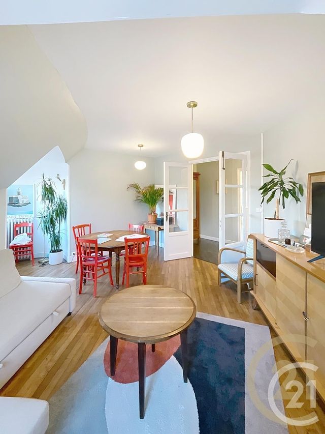 Appartement F3 &agrave; louer - 3 pi&egrave;ces - 71,24 m2 - Compiegne - 60 - PICARDIE