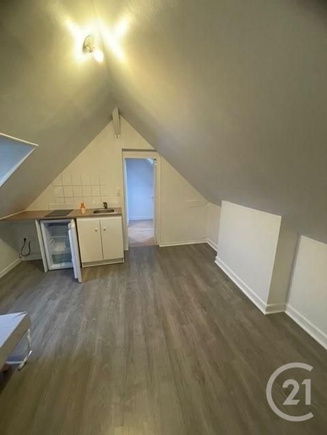 Appartement F1 &agrave; vendre - 1 pi&egrave;ce - 10,66 m2 - Compiegne - 60 - PICARDIE