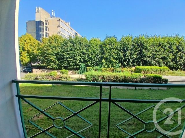 Appartement F2 &agrave; louer - 2 pi&egrave;ces - 49,11 m2 - Compiegne - 60 - PICARDIE