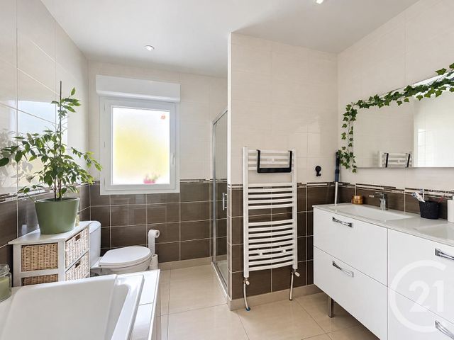 Maison &agrave; vendre - 5 pi&egrave;ces - 175 m2 - Chevincourt - 60 - PICARDIE