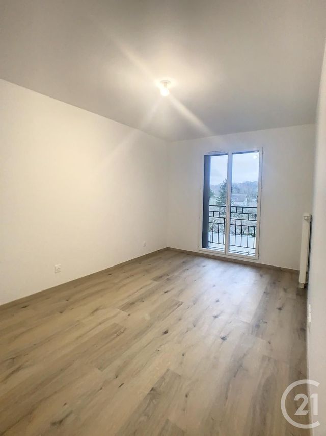 Appartement F3 &agrave; louer - 3 pi&egrave;ces - 59 m2 - Margny Les Compiegne - 60 - PICARDIE