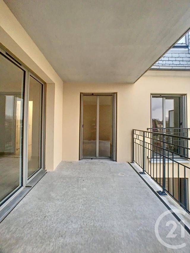 Appartement F3 &agrave; louer - 3 pi&egrave;ces - 59 m2 - Margny Les Compiegne - 60 - PICARDIE