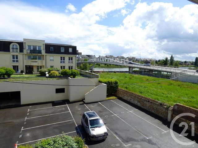 Appartement F2 &agrave; louer - 2 pi&egrave;ces - 44,21 m2 - Margny Les Compiegne - 60 - PICARDIE