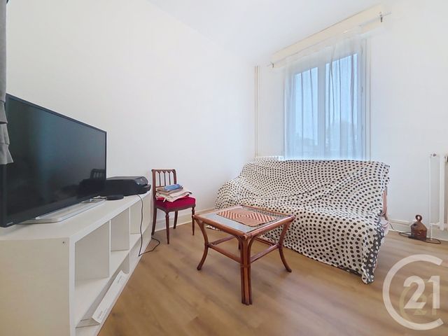 Appartement Studio &agrave; louer - 1 pi&egrave;ce - 25,60 m2 - Compiegne - 60 - PICARDIE