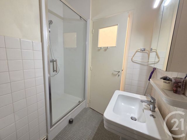 Appartement Studio &agrave; louer - 1 pi&egrave;ce - 25,60 m2 - Compiegne - 60 - PICARDIE