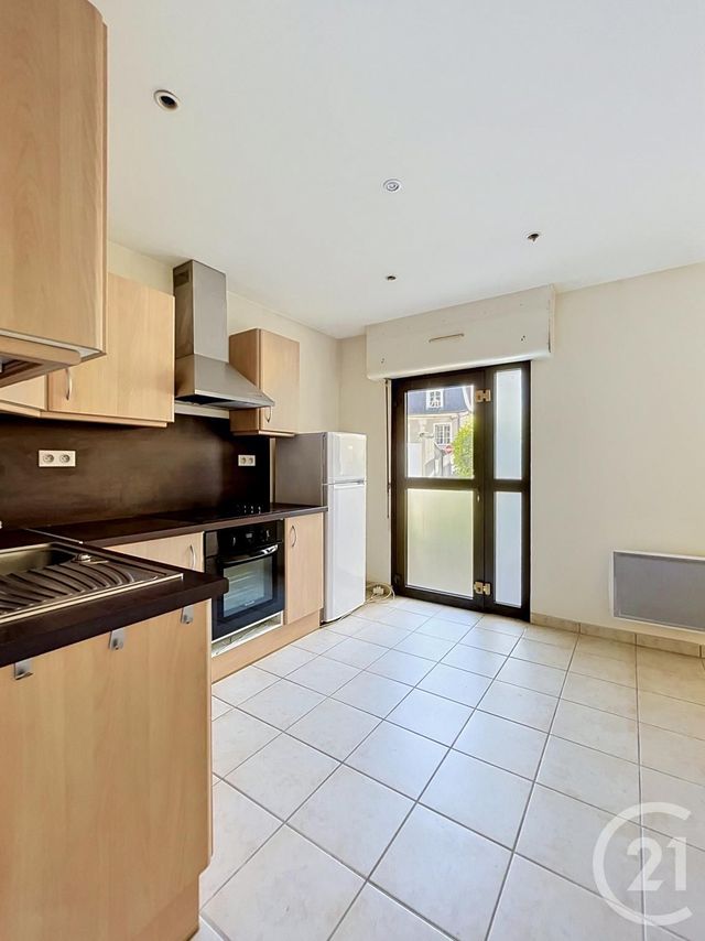 Appartement F2 &agrave; vendre - 2 pi&egrave;ces - 47,33 m2 - Compiegne - 60 - PICARDIE