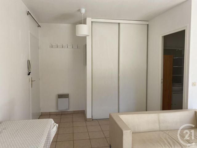 Appartement Studio à vendre - 1 pièce - 29,80 m2 - Brie Comte Robert - 77 - ILE-DE-FRANCE