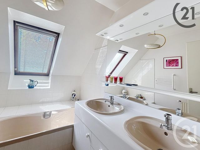 Maison &agrave; vendre - 7 pi&egrave;ces - 179,51 m2 - Servon - 77 - ILE-DE-FRANCE